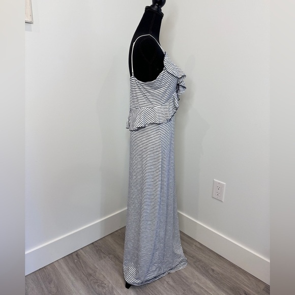 Max Studio Ruffle Detail Sleeveless White and Blue Stripe Maxi Dress - Picture 5 of 8